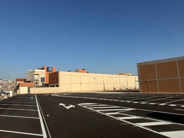 El Ayuntamiento de Murcia construye en El Esparragal el mayor aparcamiento de conexión de la red de pedanías - 3, Foto 3
