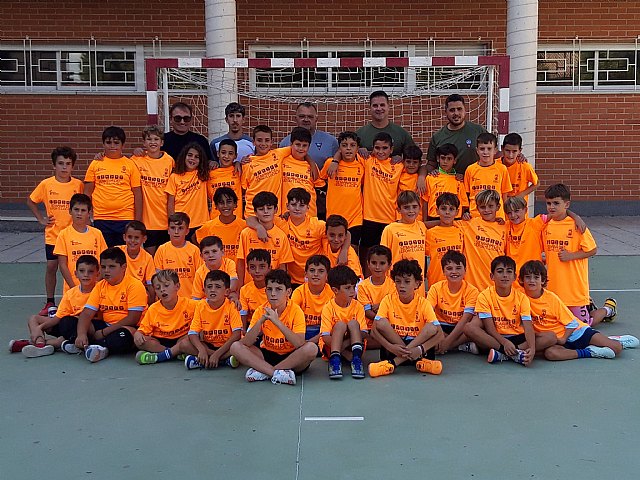 El Cieza Fútbol Sala protagoniza la segunda jornada de la Semana del Deporte en las pistas del IES Diego Tortosa - 1, Foto 1