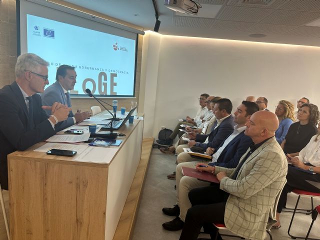La Federación de Municipios se convierte en plataforma regional acreditada para implantar el Sello ELoGe en los Ayuntamientos murcianos - 1, Foto 1