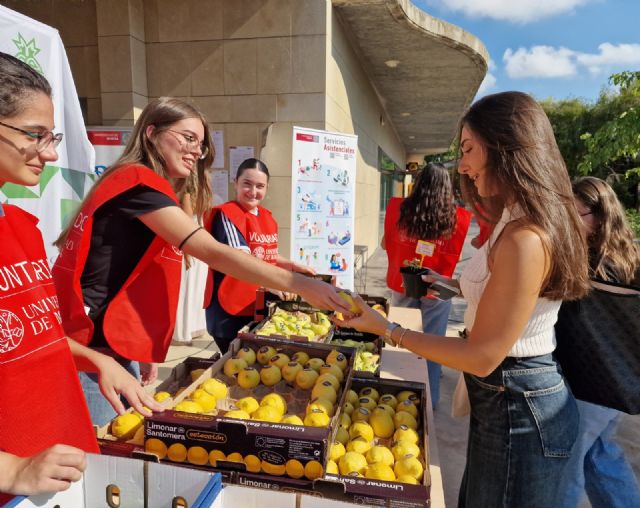 Fecoam promueve una alimentación saludable durante la Bienvenida Universitaria 2025 de la UMU - 2, Foto 2