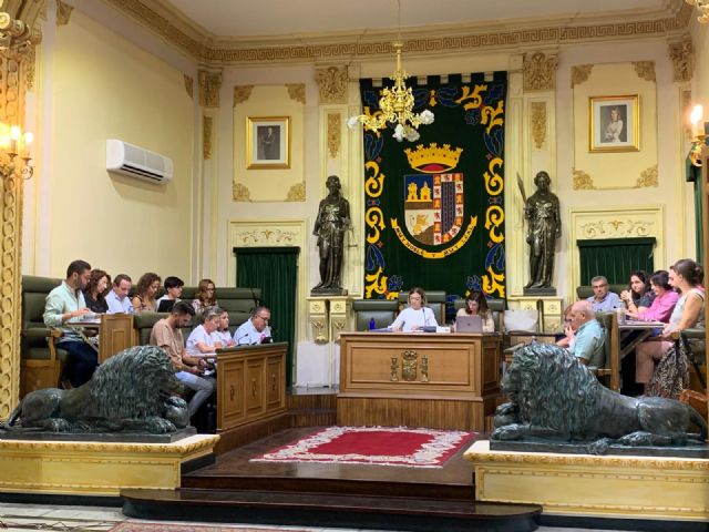 Celebrado el pleno ordinario del mes de septiembre con la aprobación del proyecto para renovar todo el alumbrado exterior de Jumilla y pedanías - 1, Foto 1