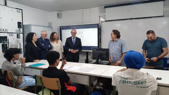 El Gobierno Regional invierte 2,6 millones de euros en la ampliación del IES Gerardo Molina - 4, Foto 4