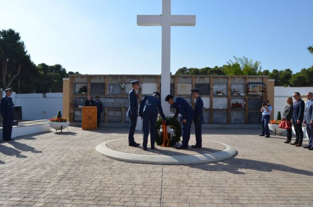 La AGA conmemora el Día de los Caídos por la Patria en el cementerio de San Javier - 2016 - 2, Foto 2