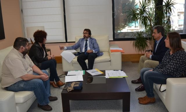 Reunión con el Consejero de Desarrollo Económico, Turismo y Empleo - 1, Foto 1