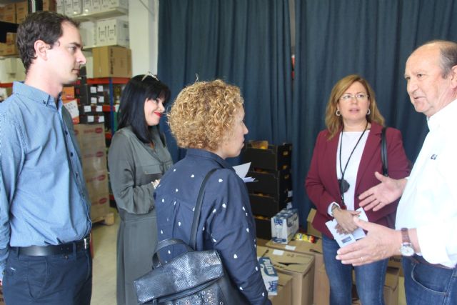 El proyecto Cesta de la Compra Solidaria amplia a 31.500 euros las subvenciones a asociaciones de ayuda humanitaria - 2, Foto 2