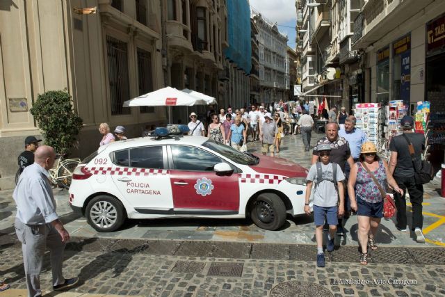 El centro historico se cerrara al trafico durante este fin de semana por la presencia masiva de cruceristas y visitantes del Mercado Barroco - 1, Foto 1