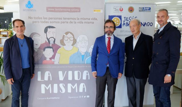 La Biblioteca Regional acoge La Vida Misma, que pretende visibilizar la realidad de la exclusión social - 1, Foto 1