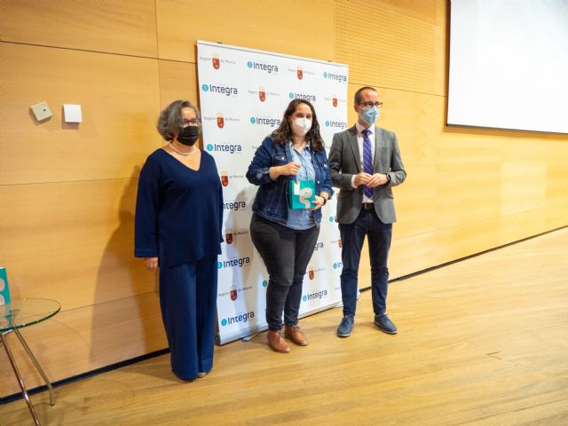 Cultura recibe los documentos digitalizados del Archivo Municipal de Jumilla mediante el Proyecto Carmesí - 1, Foto 1