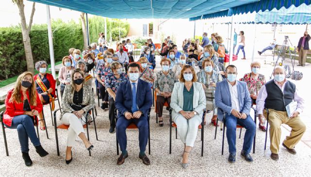 Educación Emocional dirigida al envejecimiento activo de los mayores - 1, Foto 1