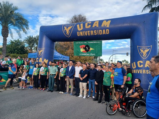 Carrera benéfica: II Benemérita Urban Guardia Civil Murcia, en Alcantarilla - 3, Foto 3