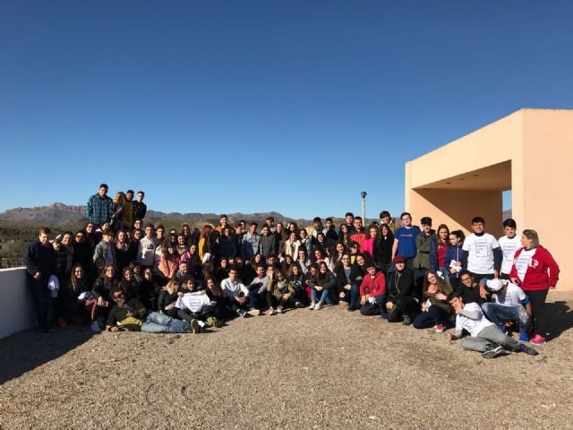 Cerca de 120 jóvenes asisten al primer encuentro de corresponsales juveniles del curso escolar - 1, Foto 1