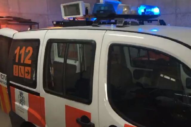 Policía Local y Protección Civil recomiendan con megáfonos a vecinos de Los Urrutias y Los Nietos que desalojen sus viviendas - 1, Foto 1