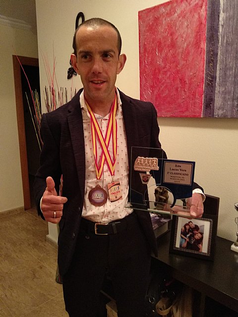 Edu Lucas del CAT recibió un reconocimiento en la gala CorrePorMurcia - 5, Foto 5