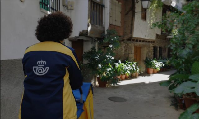 Los 6.011 carteros y carteras rurales llevarán los servicios de las 2.370 oficinas de Correos hasta la puerta de casa - 1, Foto 1