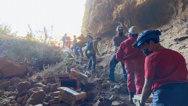 La pedanía lorquina de Almendricos celebra la 'I Jornada de Limpieza de Espacios Naturales' que permite recoger 420 kilos de residuos - 2, Foto 2