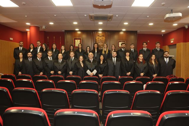 El Colegio de la Abogacía de Murcia celebra la jura o promesa de 30 nuevos letrados - 2, Foto 2