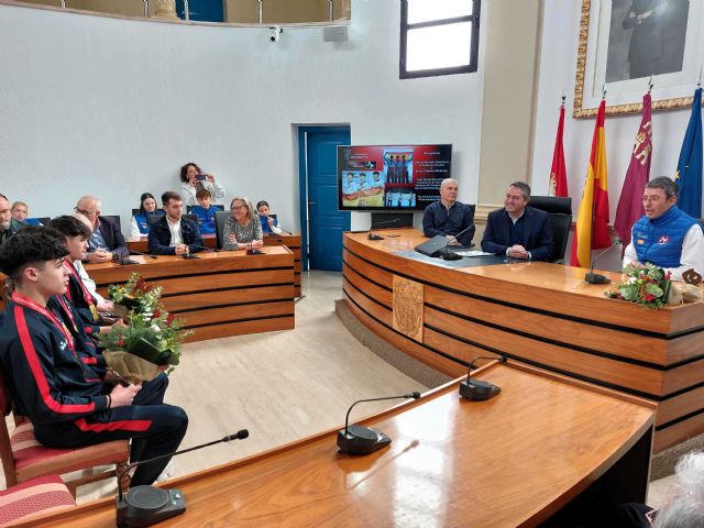 Recepción del Ayuntamiento de Alcantarilla a los alcantarilleros campeones de Europa de Poomsaes de Taekwondo, en Innsbruck con la selección Española - 4, Foto 4