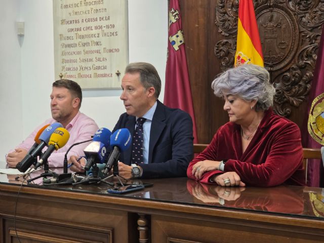 El alcalde traslada el apoyo del Ayuntamiento a los ganaderos de porcino ante los casos de peste - 2, Foto 2