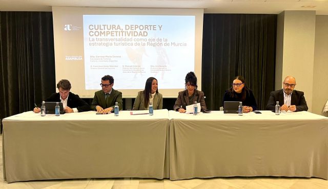 Conesa destaca que la Región se encuentra en su mejor momento en cuanto a cifras y diálogo con el sector turístico - 1, Foto 1