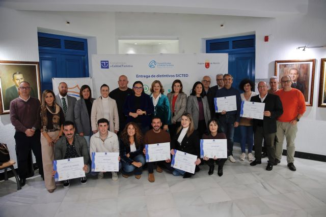 La Comunidad entrega en Alcantarilla los distintivos SICTED a empresas y servicios turísticos - 1, Foto 1