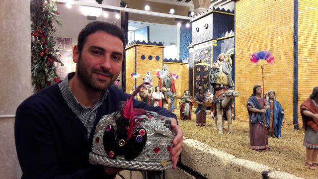 Los Reyes Magos llegarán a Lorca en helicóptero y ofrecerán un espectáculo de luz, sonido y fuegos artificiales en Plaza de España tras su desfile por las calles de la ciudad - 1, Foto 1