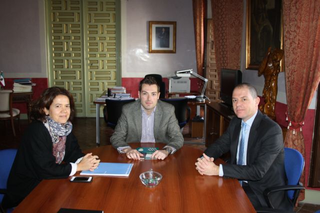 El Alcalde de Cehegín se reúne con los responsables del Centro Tecnológico del Metal de Murcia para establecer las líneas de colaboración entre ambas instituciones - 1, Foto 1