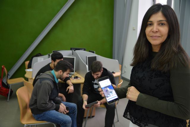 De madrugada se conectan al Aula Virtual desde su móvil los mismos estudiantes que por la mañana - 1, Foto 1