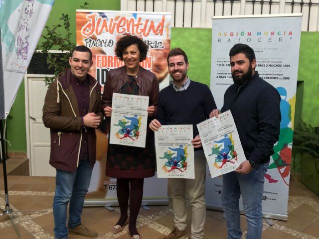 El director general de Juventud presenta el programa Murcia Bajo Cero en Puerto Lumbreras - 1, Foto 1