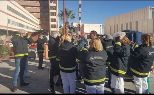 Cerca de 3.000 profesionales del SMS han recibido formación en extinción de incendios desde octubre - 1, Foto 1