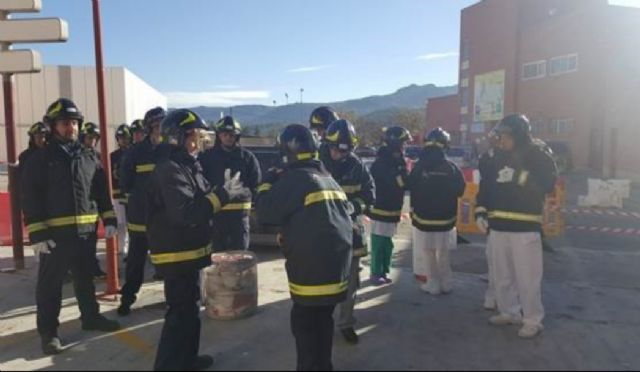 Cerca de 3.000 profesionales del SMS han recibido formación en extinción de incendios desde octubre - 2, Foto 2