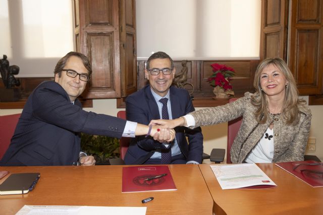 La UMU y Bankia sellan un acuerdo para la elaboración del informe GEM, que monitoriza la actividad emprendedora en la Región - 2, Foto 2