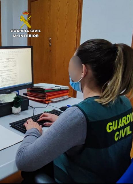 La Guardia Civil investiga a una persona por acosar a través de redes sociales a una joven con pretensiones sexuales - 2, Foto 2