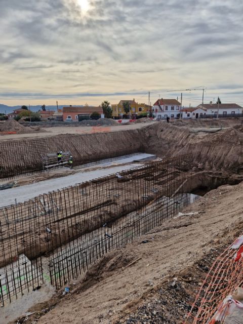La Comunidad avanza en las obras del tramo 1 de la Ronda Central de Lorca con el inicio de las rampas de acceso del paso inferior - 1, Foto 1