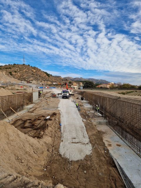 La Comunidad avanza en las obras del tramo 1 de la Ronda Central de Lorca con el inicio de las rampas de acceso del paso inferior - 2, Foto 2