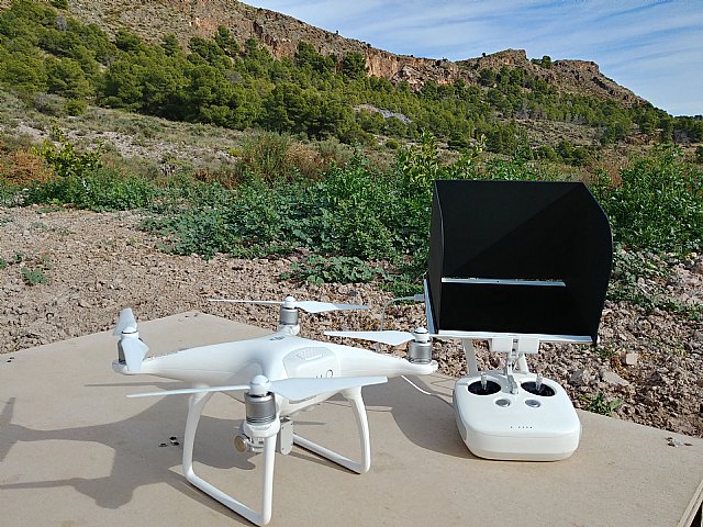 Todo lo que necesitas saber para volar tu dron de manera segura y legal - 1, Foto 1