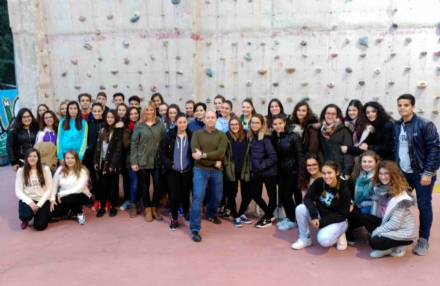 Juventud fomenta hábitos sanos de vida y previene el consumo de drogas con el programa 'Viaje Saludable' - 2, Foto 2