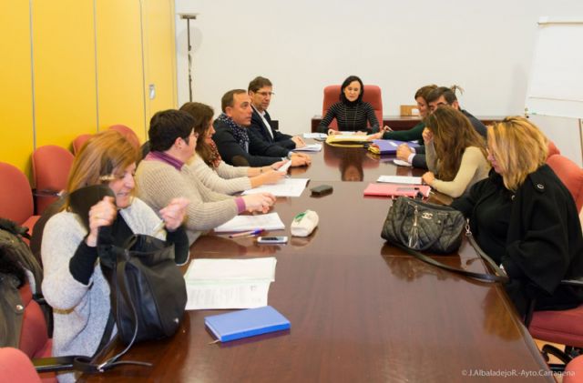 La Mesa de Contratación estudia las primeras inclusiones de cláusulas sociales - 1, Foto 1