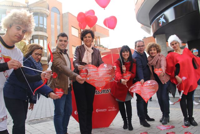 El Ayuntamiento y las asociaciones empresariales fomentarán las compras en San Valentín con la campaña Enamórate del comercio de Puerto Lumbreras - 1, Foto 1