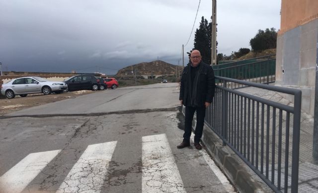 Manuel Padín recrimina a MC sus chapuzas y que se apropie de los proyectos vecinales y de Ciudadanos en un folleto - 2, Foto 2