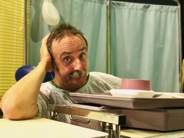 Santi Rodríguez burla la muerte con mucho humor en ´Infarto, ¡No vayas a la luz!´ - 3, Foto 3