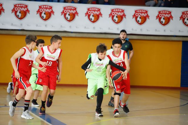 El cuidado del estado psicosocial en la infancia ayuda a prevenir el sobrepeso y la obesidad que sufren dos millones de niños en España - 1, Foto 1