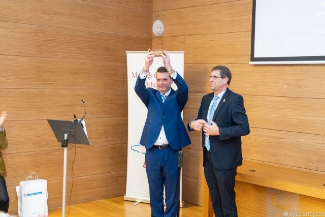 La Hermandad del Santísimo Cristo Redentor y Nuestra Señora de la Soledad recibió el Premio PASOS 2020 - 1, Foto 1
