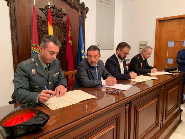 Lorca, primer municipio de la Región en el que Policía Nacional, Guardia Civil y Policía Local coordinarán esfuerzos en la protección de las víctimas de violencia de género - 1, Foto 1