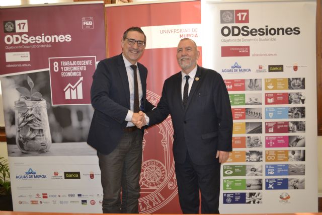 La Universidad de Murcia y la OIT suscriben un convenio por el trabajo decente e inclusivo - 1, Foto 1