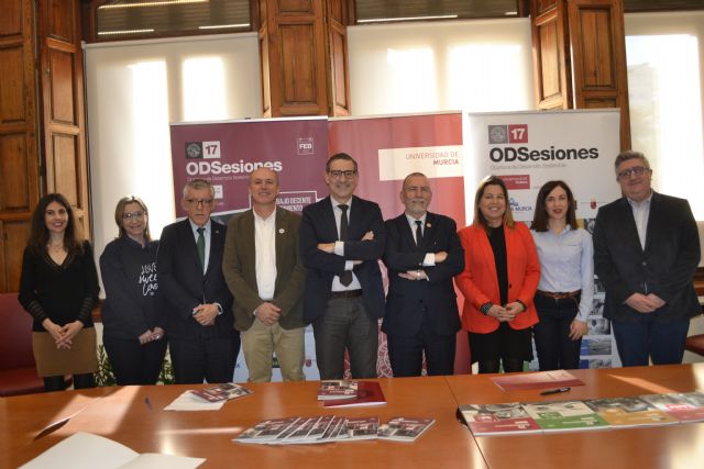 La Universidad de Murcia y la OIT suscriben un convenio por el trabajo decente e inclusivo - 2, Foto 2