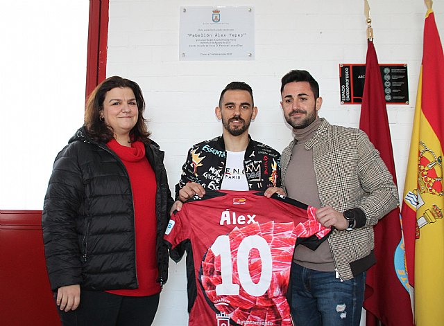 Álex Yepes ya da nombre a un pabellón deportivo en Cieza - 1, Foto 1