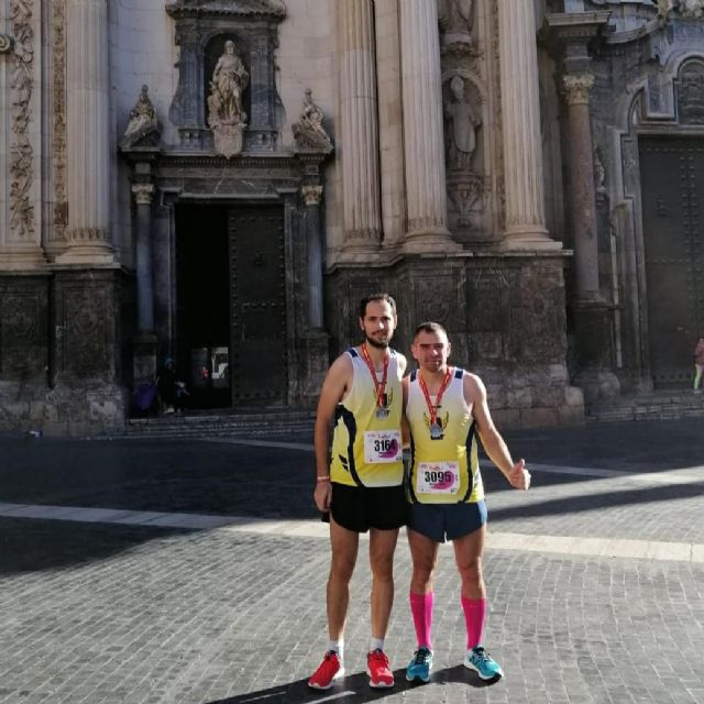 El CAT participó en cuatro pruebas este domingo subiendo al podio en los 21Km de la Murcia Maratón, Foto 6