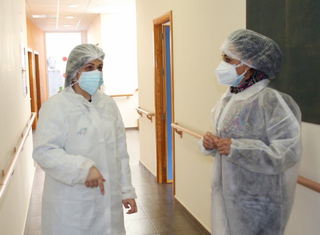 Los centros de da y psicosocial reciben la primera dosis de la vacuna contra la Covid-19, Foto 5