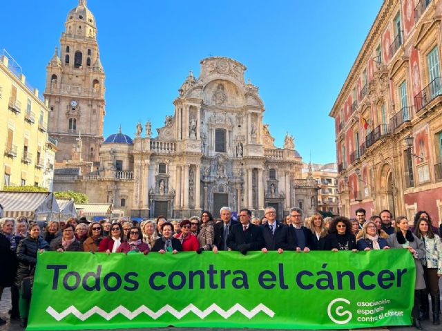 El consejero de Salud participa en el acto 'Todos contra el cáncer' con motivo del día mundial de la enfermedad - 1, Foto 1