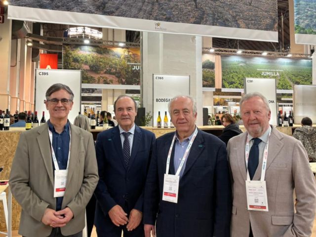 24 bodegas de la Región presentan al mercado internacional sus mejores vinos en la 'Barcelona Wine Weeck' - 1, Foto 1